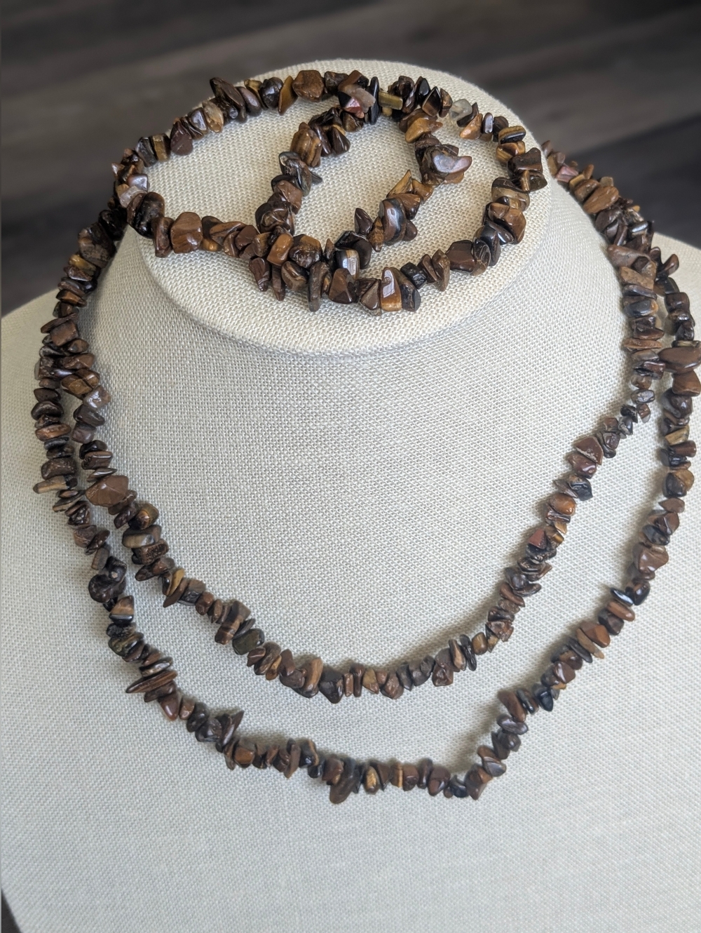 Long Tiger's Eye Beaded Necklace with 2 Matching Stretch Bracelets